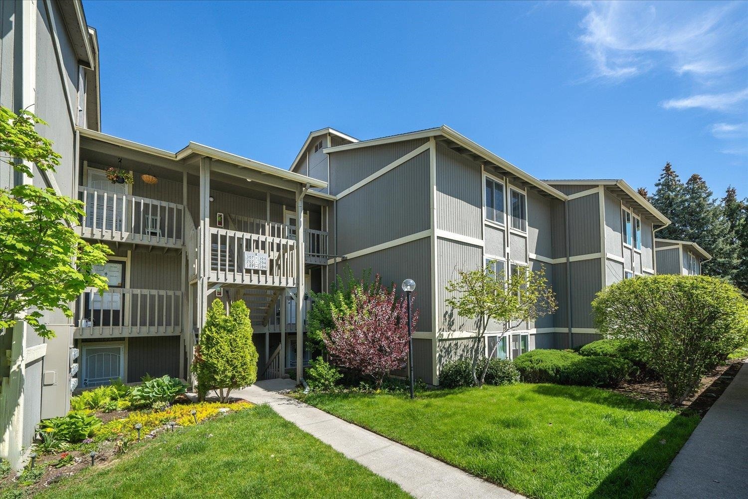 Property Photo: 6121 E 6th Ave K-204 WA 99212