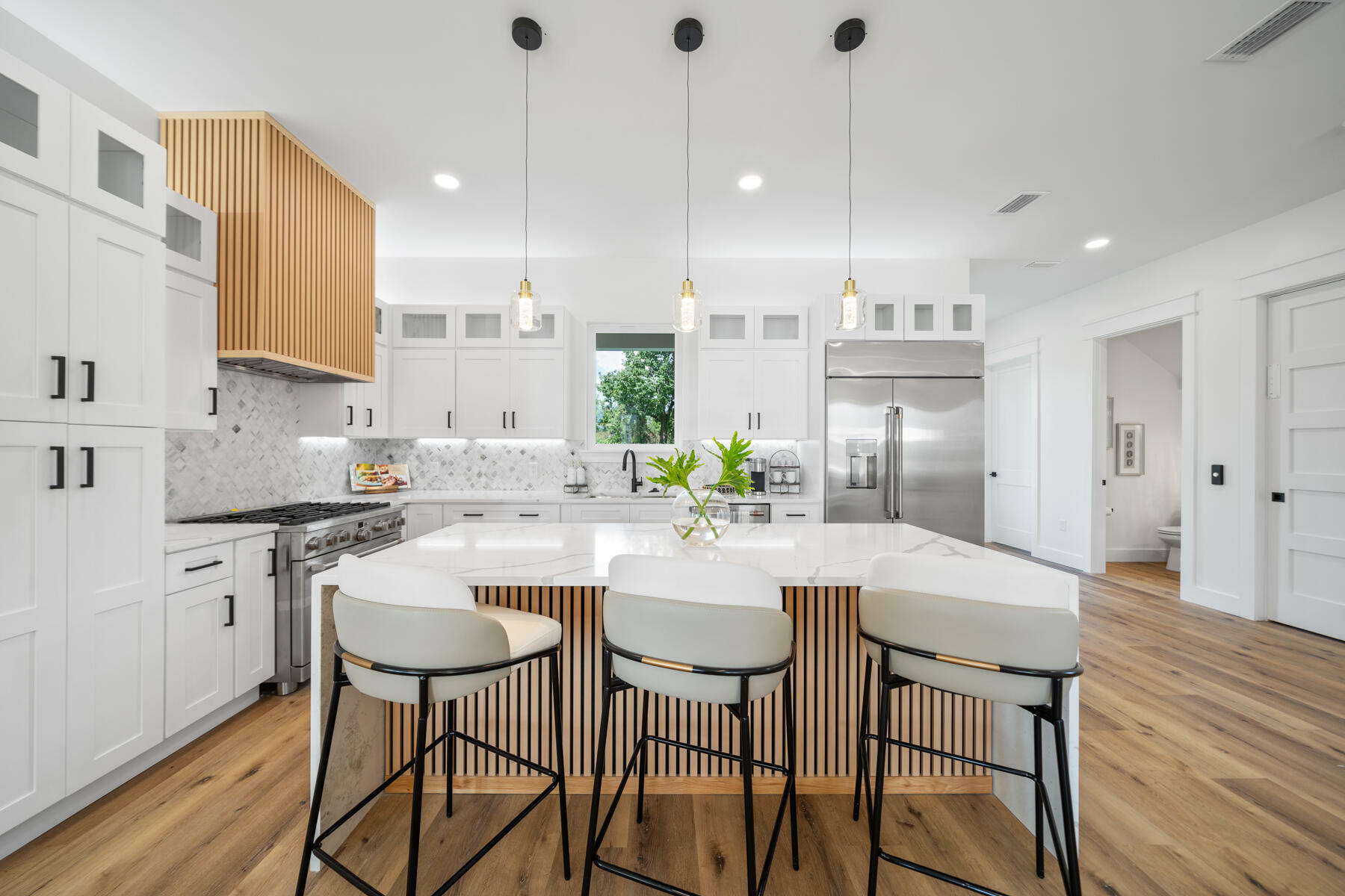 Property Photo: 2483 Belmar Court FL 32408