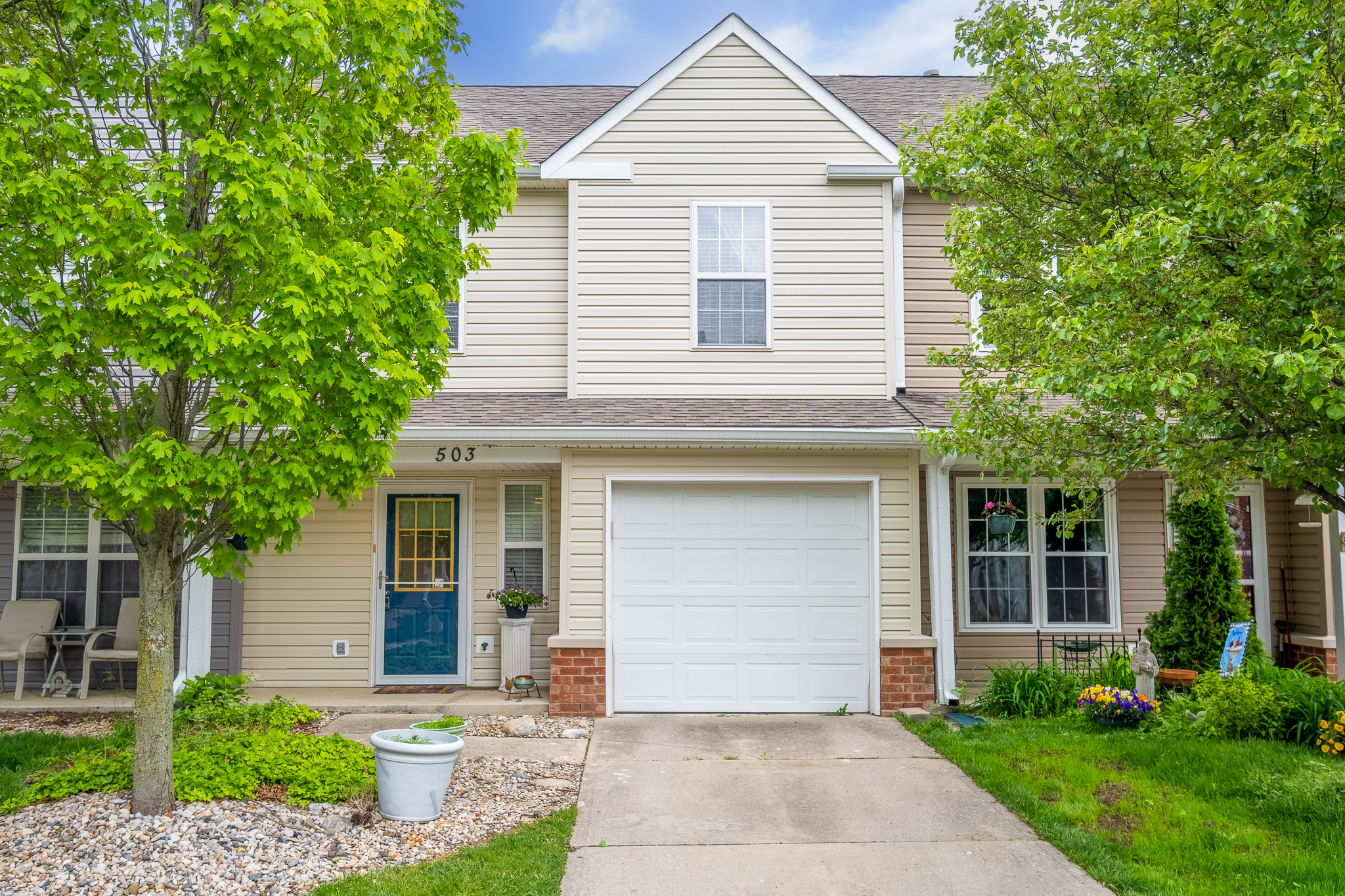 Property Photo:  503 Elkhart Drive  IN 46074 