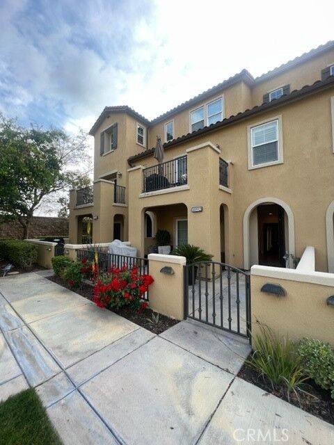 Property Photo:  10592 Acacia Ln 87  CA 90670 