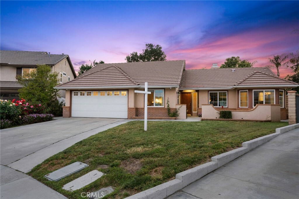 Property Photo:  28876 Biarritz Court  CA 92584 