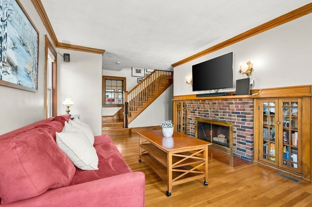 Property Photo:  496 Mount Auburn Street  MA 02472 