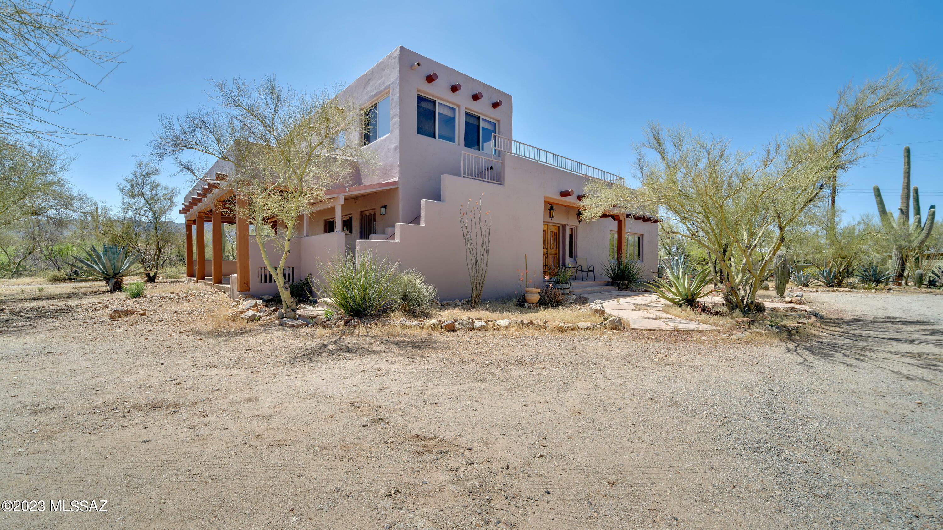 Property Photo:  3607 N Camino De Oeste  AZ 85745 