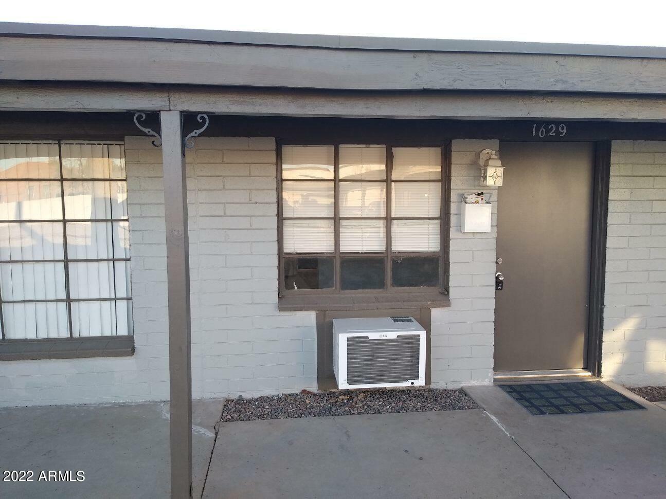 Property Photo: 1629 E Pinchot Avenue AZ 85016