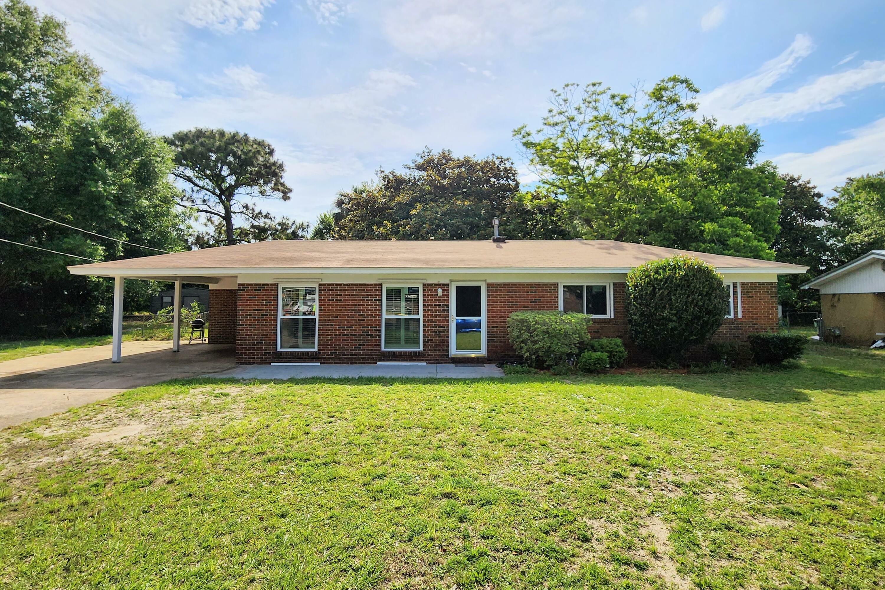 Property Photo: 51 NW Hemlock Drive FL 32548