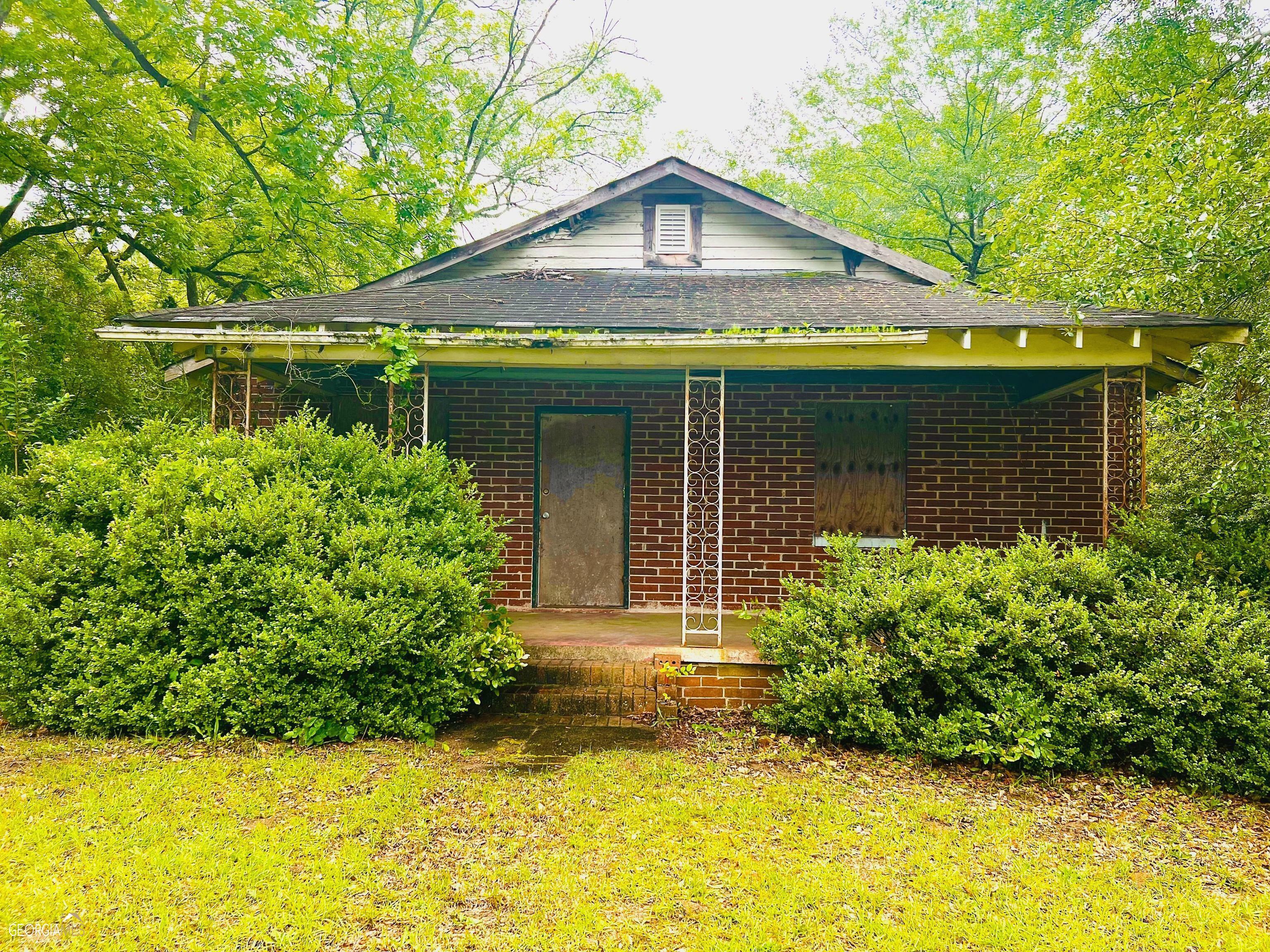 Property Photo: 3219 Millerfield Road GA 31211