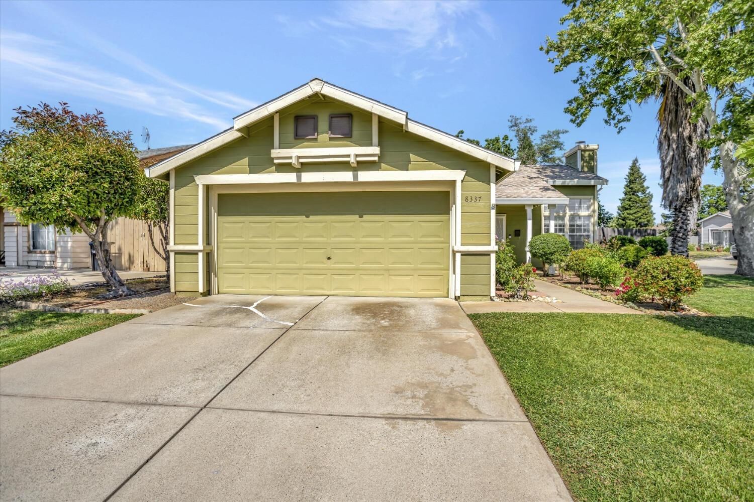 Property Photo:  8337 Grand Cru Drive  CA 95829 