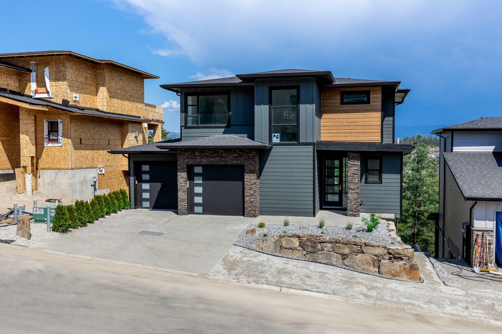 Property Photo: 830 Westview Way 14 BC V1V3Z3