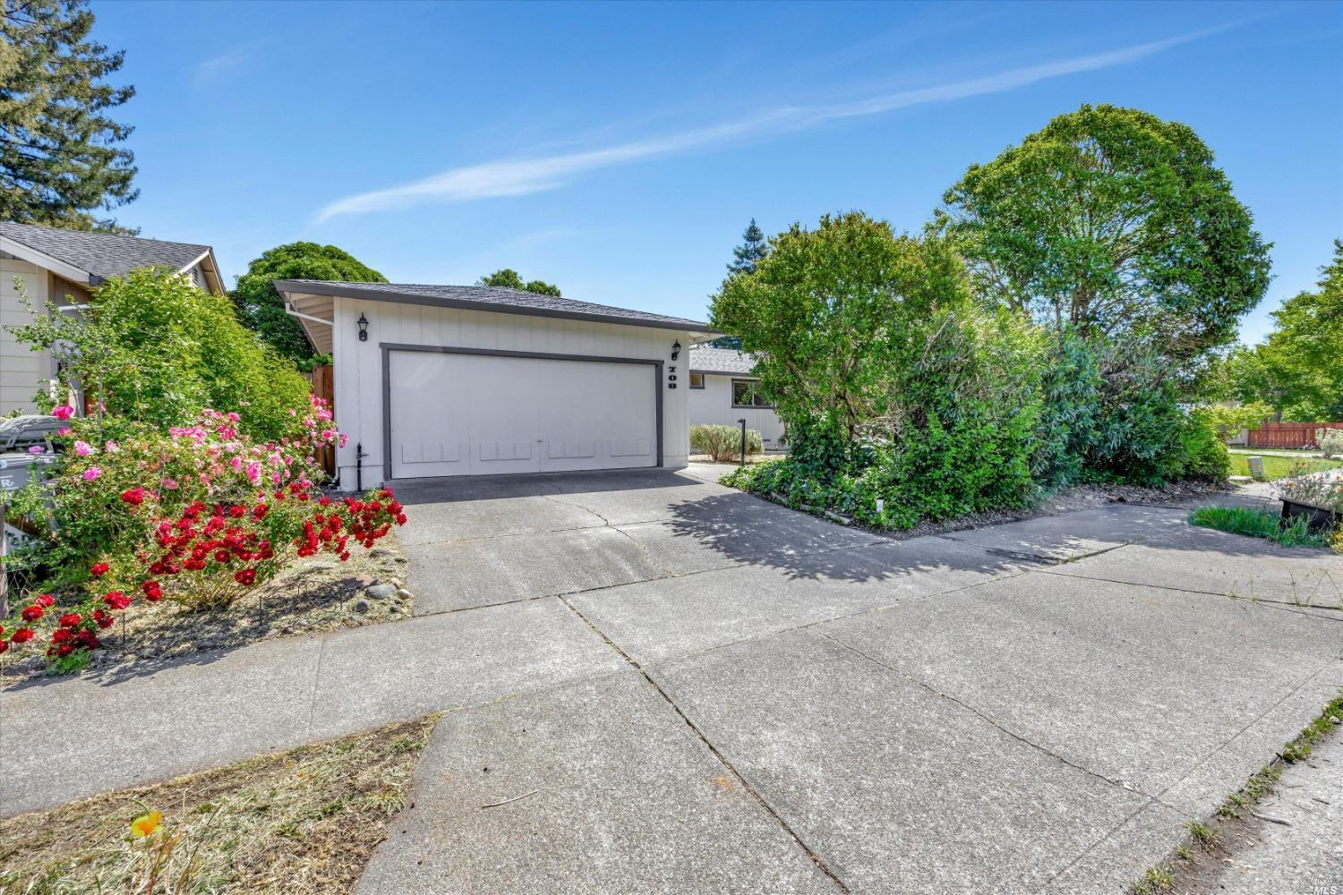 Property Photo:  708 Saint Mary Drive  CA 95409 