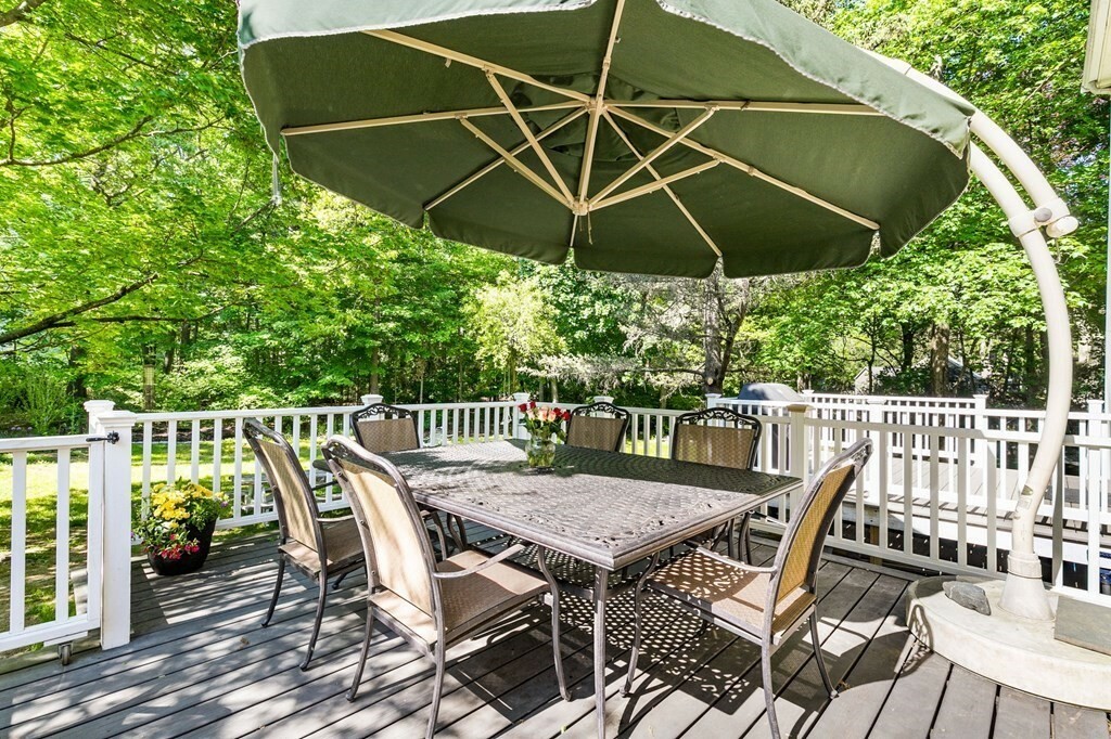 Property Photo: 88 E Bacon St MA 02762