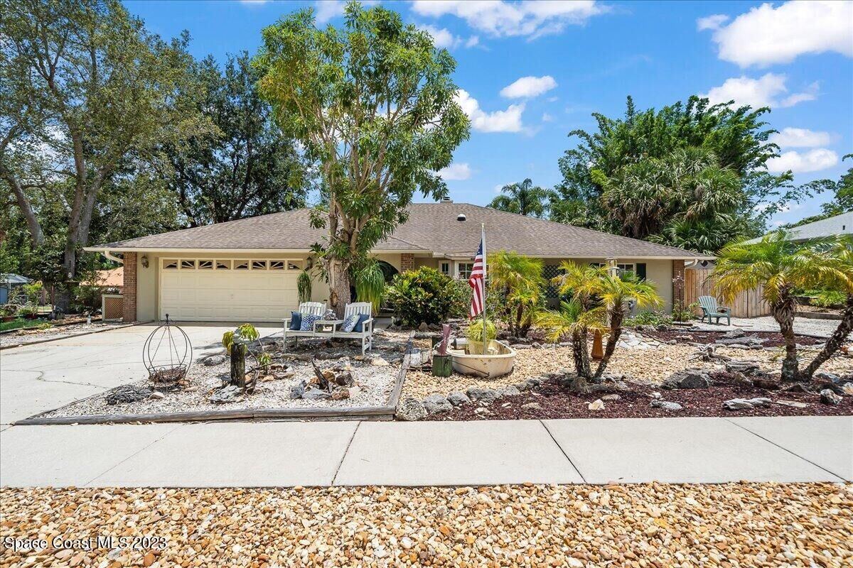 Property Photo:  117 Silver Hill Lane  FL 32926 