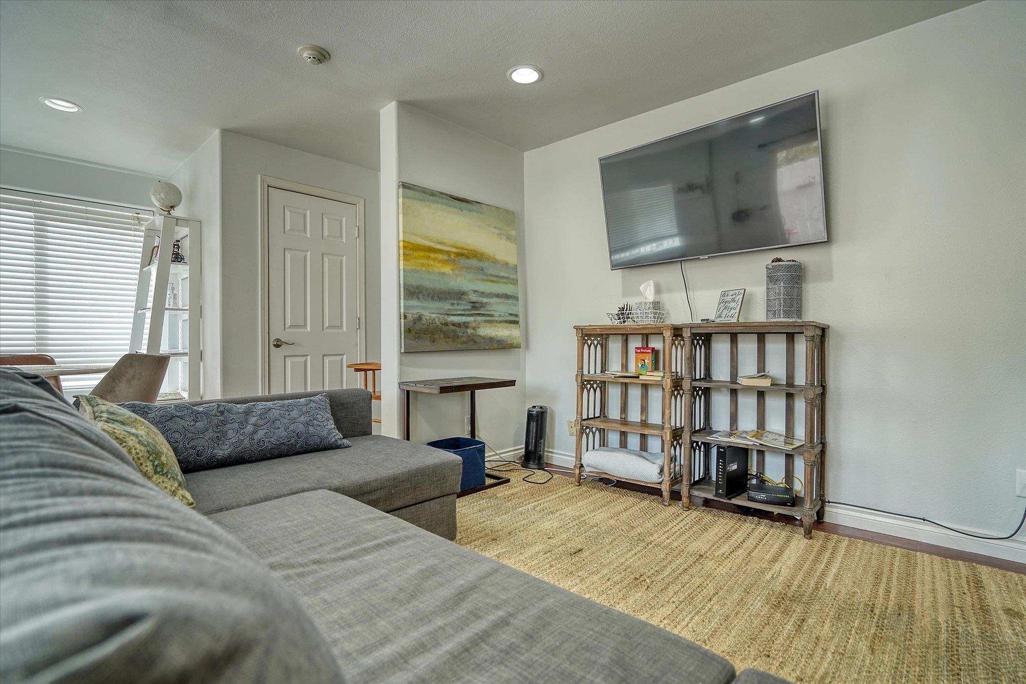 Property Photo: 215 S Chestnut St Unit #1 WA 99201