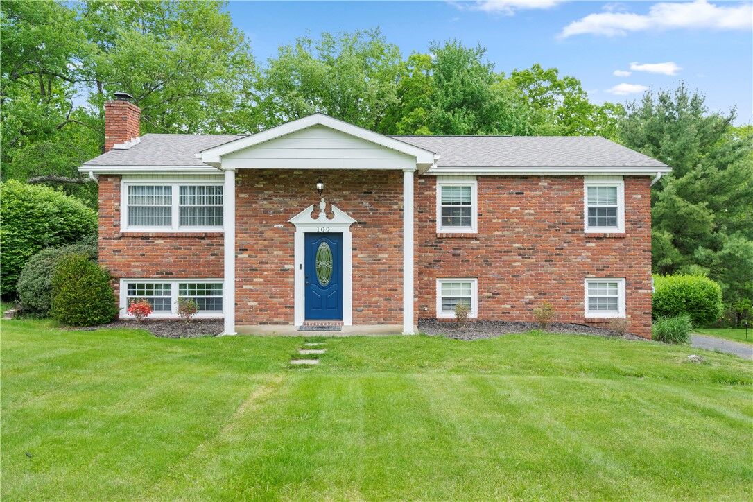 Property Photo:  109 Redbud Dr  PA 15010 