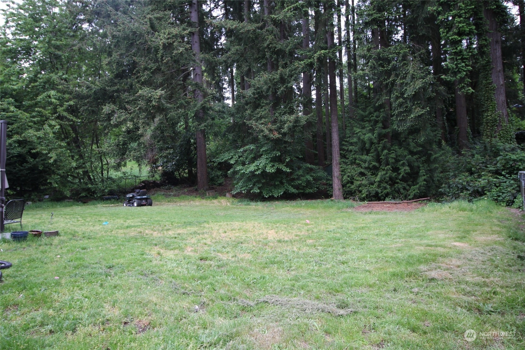 Property Photo:  23105 66th Avenue W  WA 98043 