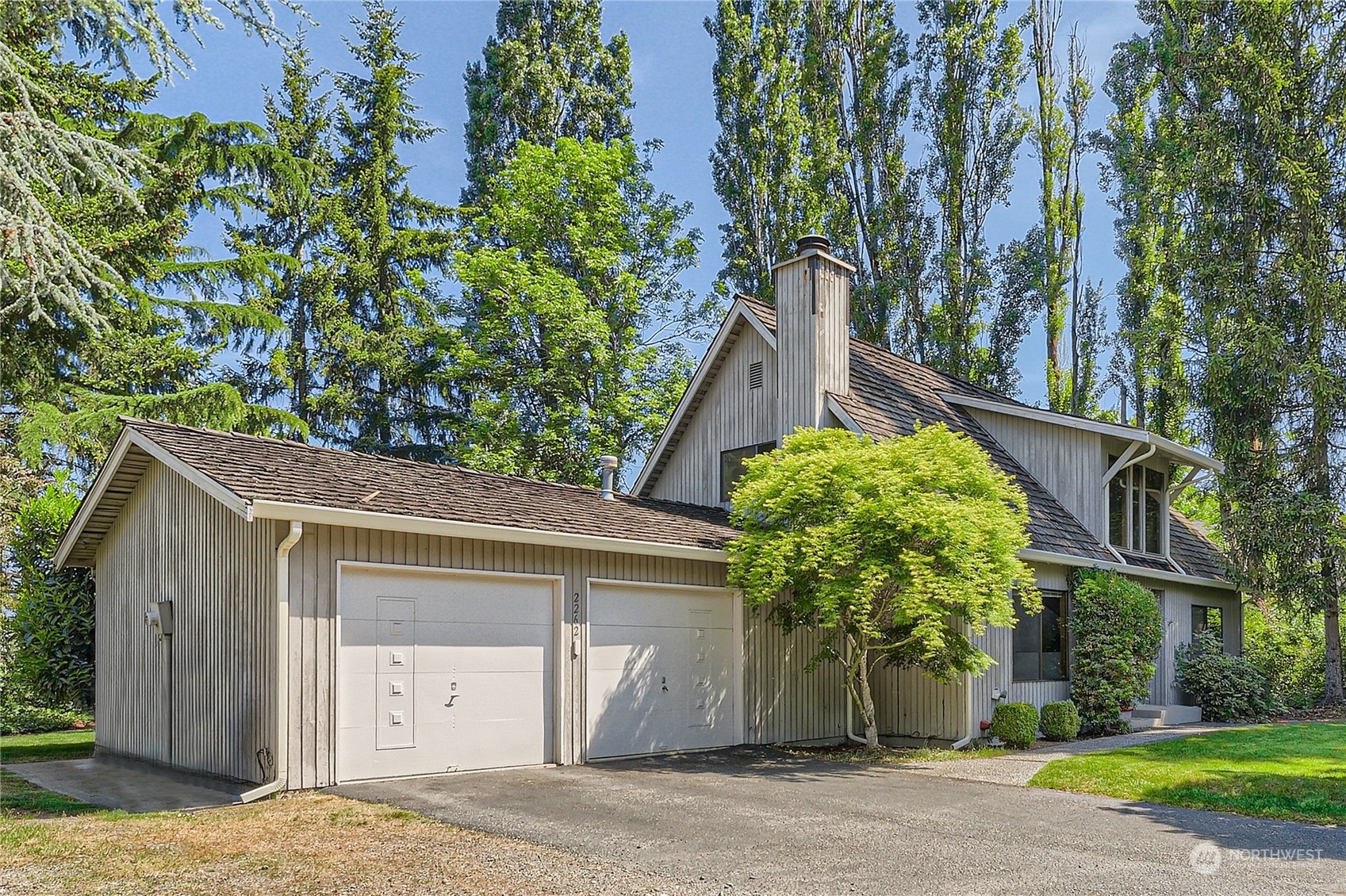 2262 78th Avenue SE  Mercer Island WA 98040 photo