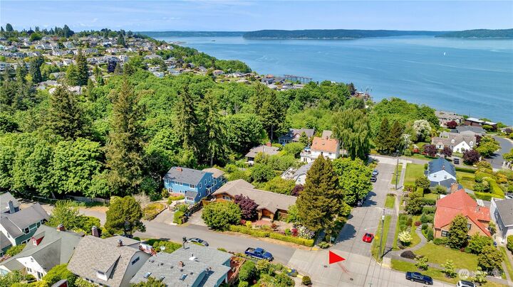 Property Photo: 3202 N Alder Street WA 98407