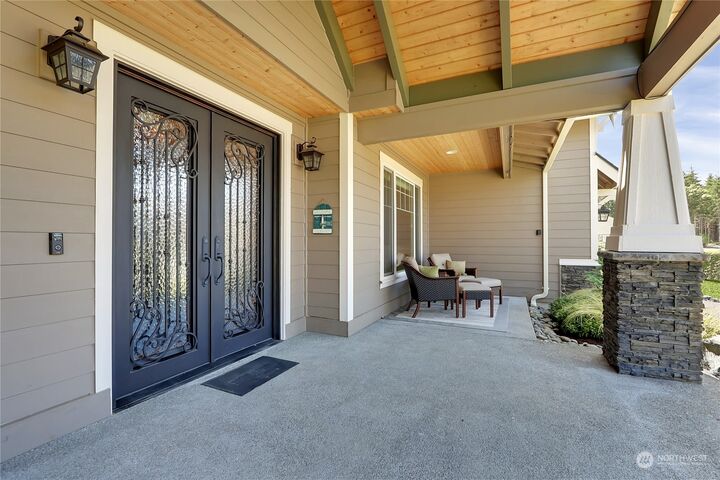 Property Photo: 7319 72nd Avenue Ct NW WA 98335