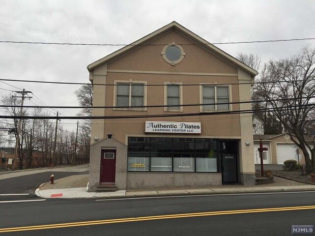 75 Ramapo Valley Road  Mahwah NJ 07430 photo