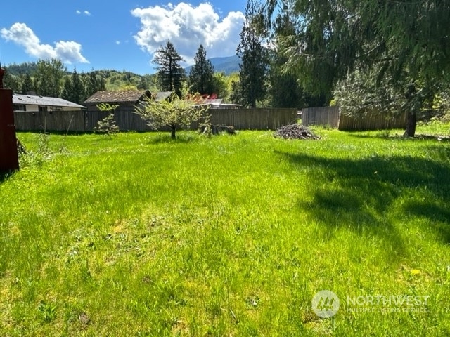 Property Photo:  8712 Arnold Lane  WA 98237 