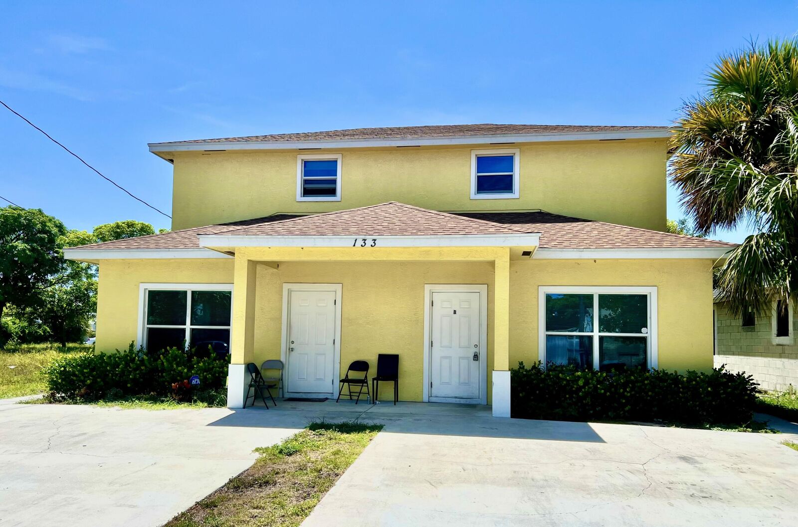 Property Photo:  133 W 16th Street B  FL 33404 