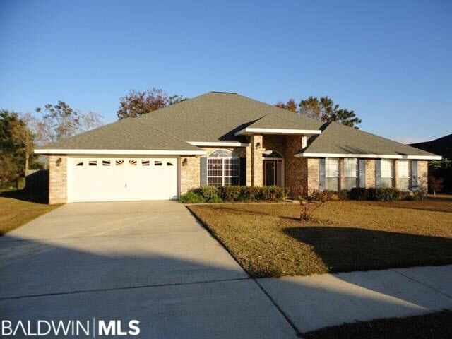 Property Photo:  203 Pemberton Loop  AL 36532 