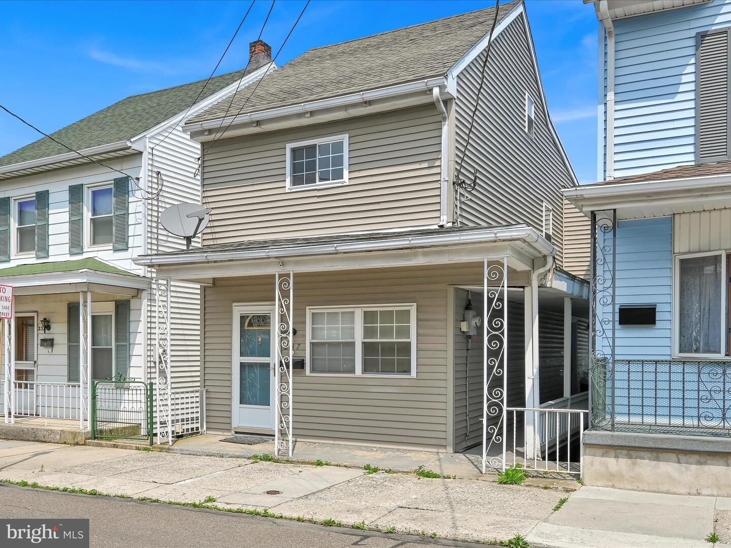 Property Photo:  237 Arnot Street  PA 17970 