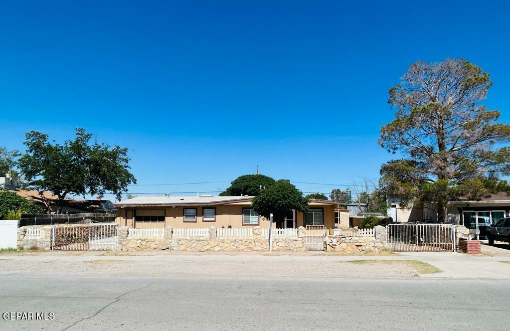 Property Photo:  10130 Aldrin Circle  TX 79927 