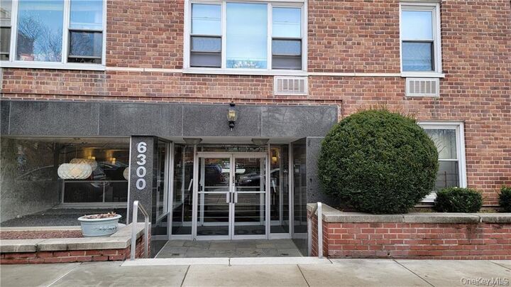 6300 Riverdale Avenue 1B  Riverdale NY 10471 photo