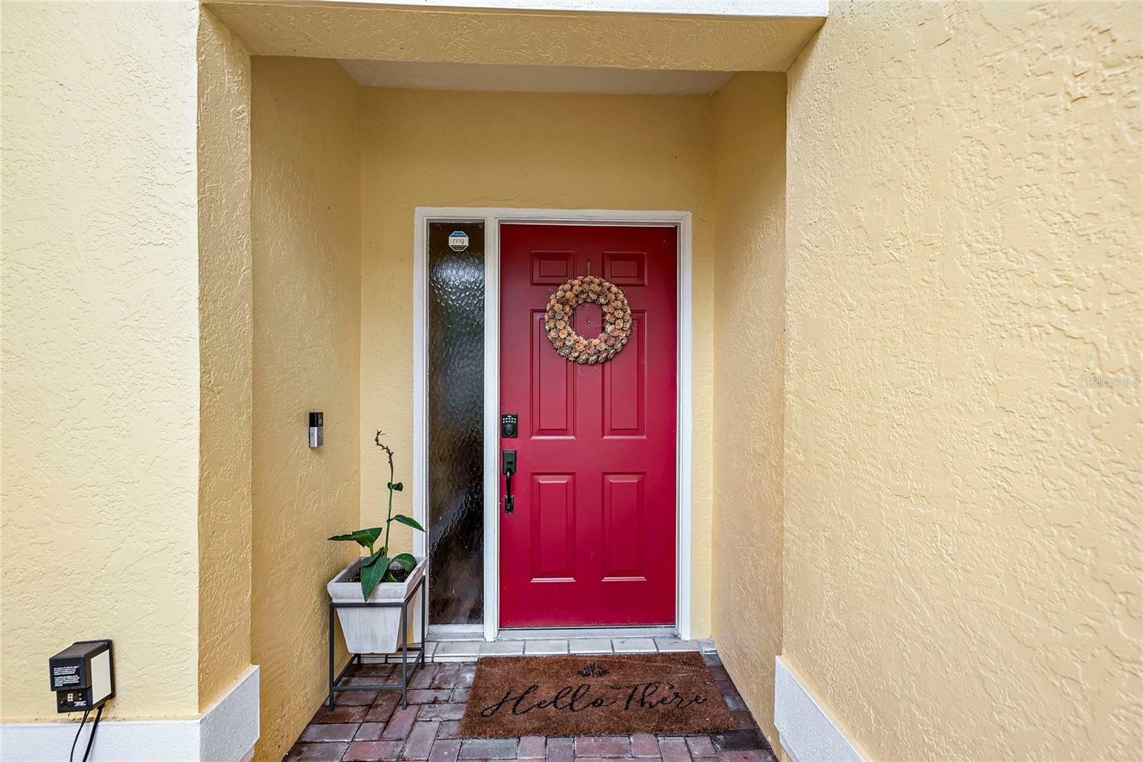 Property Photo: 6702 Stone River Road FL 34203
