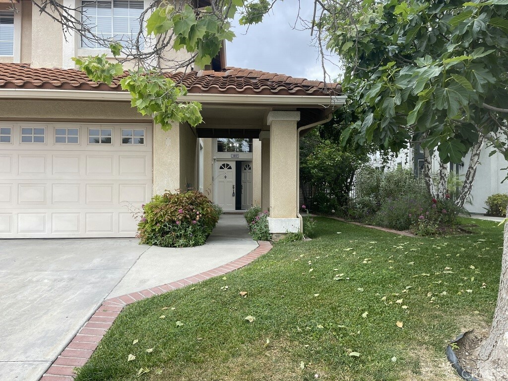 Property Photo:  1849 Rock Spring Street  CA 91320 