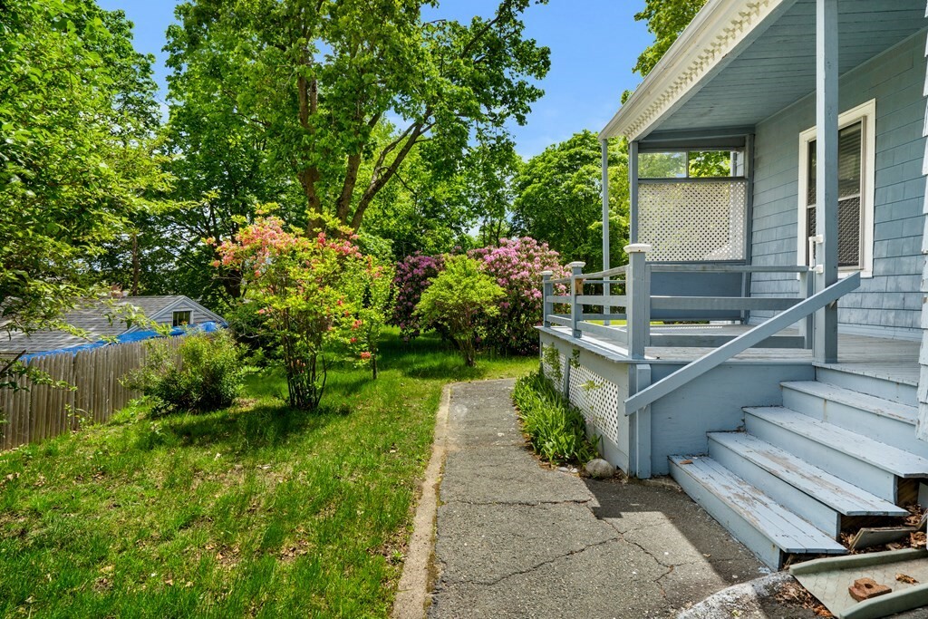 Property Photo:  10 Stevens Street  MA 01960 