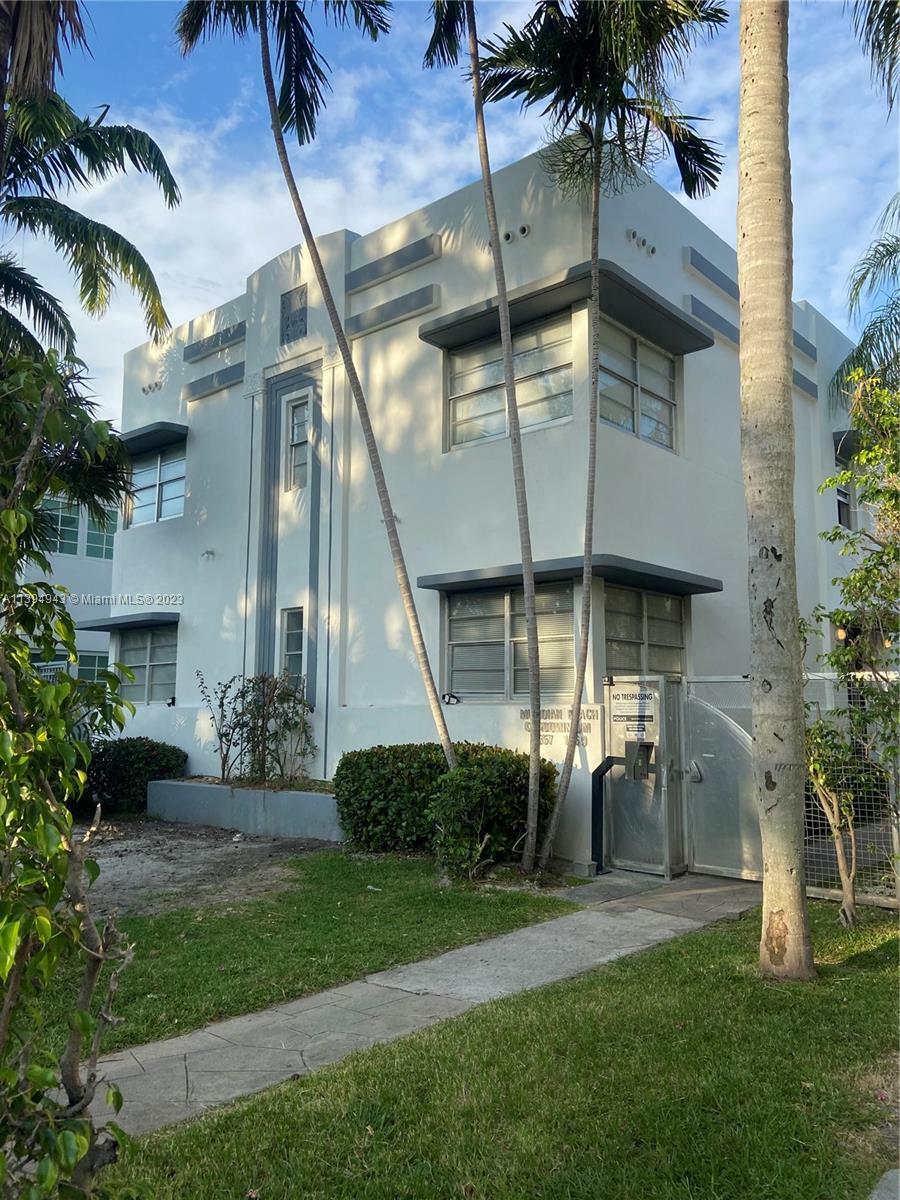 Property Photo: 1559 Meridian Ave 208 FL 33139