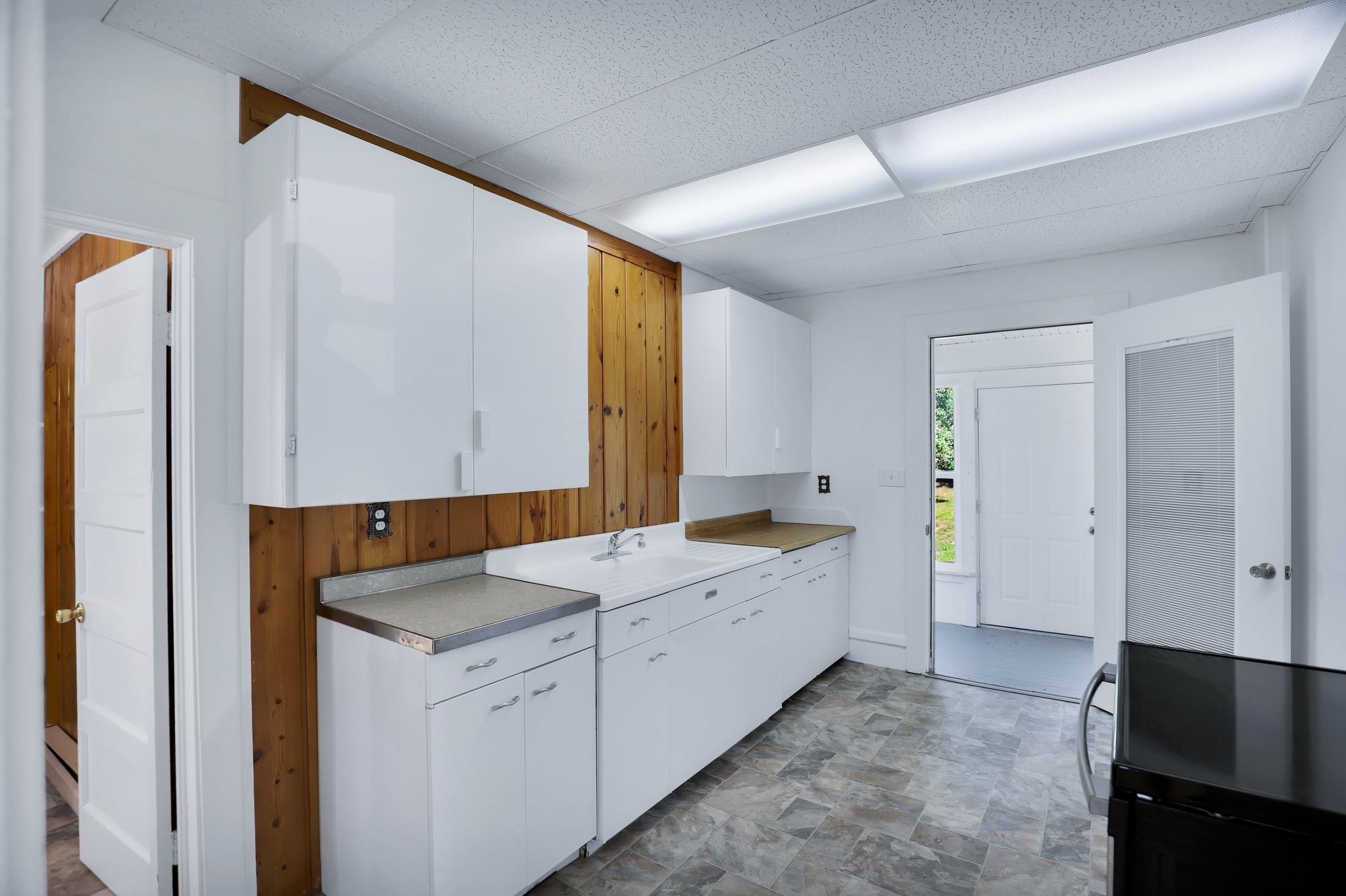 836 W 3rd St  Newport WA 99156 photo
