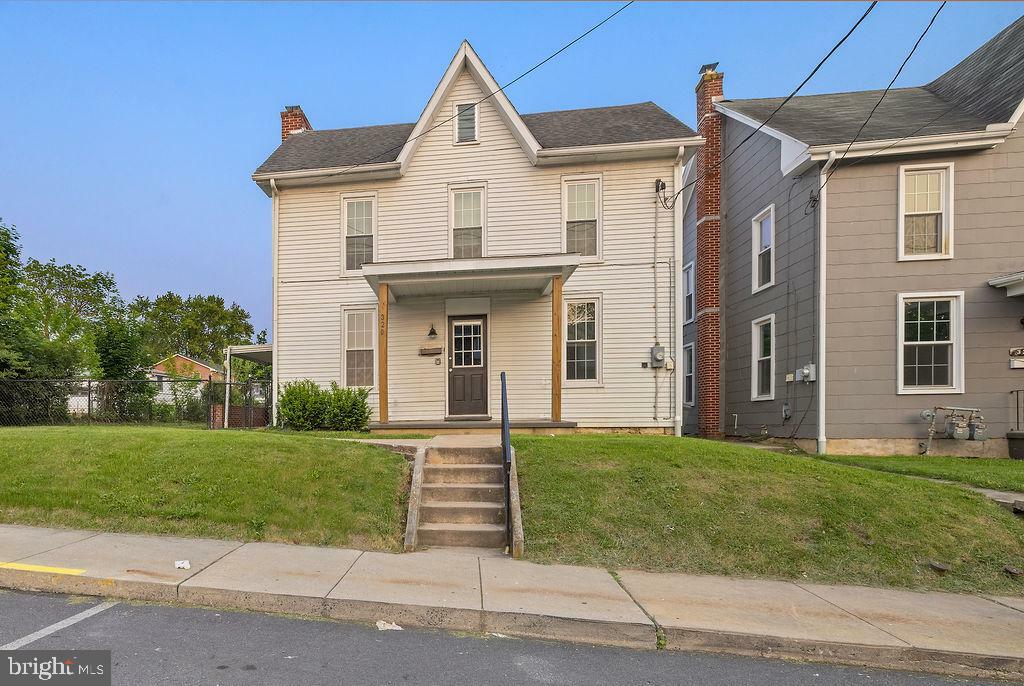 Property Photo:  324 Fort Street  PA 17257 