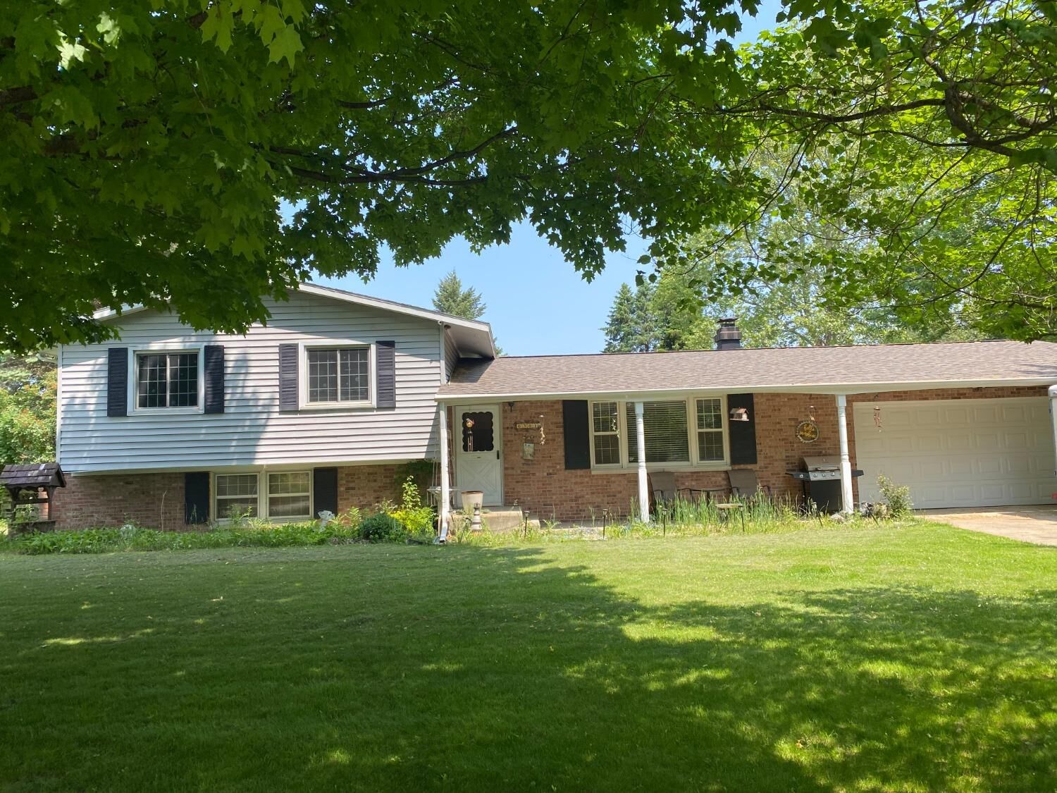 Property Photo: 301 W Powell Drive IN 46350