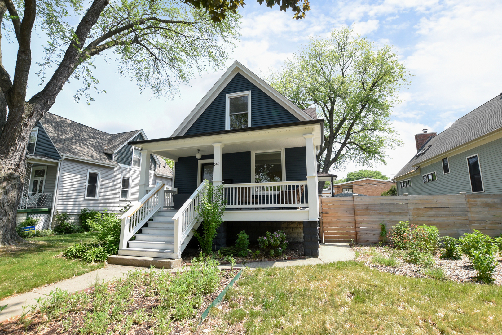 Property Photo:  540 Thomas Avenue  IL 60130 