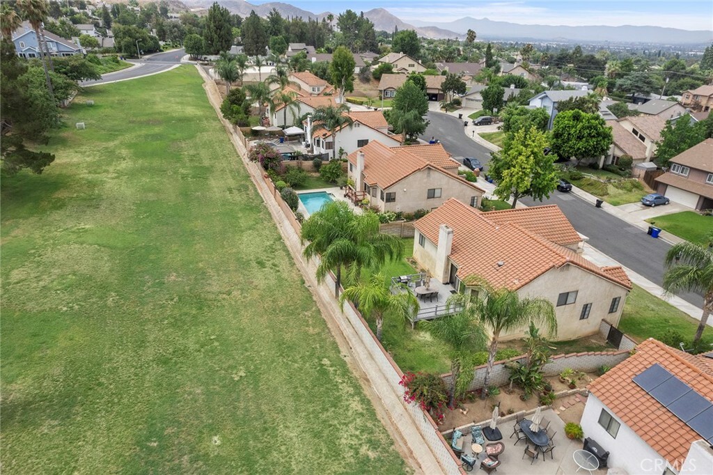 Property Photo:  12023 Canary Court  CA 92313 