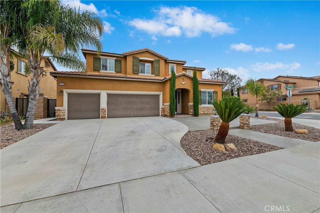 Property Photo:  29766 Garden Grove Drive  CA 92584 