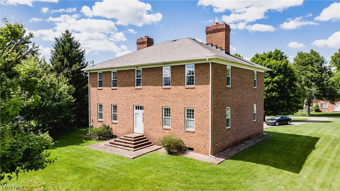 Property Photo: 4 South Heights WV 26101