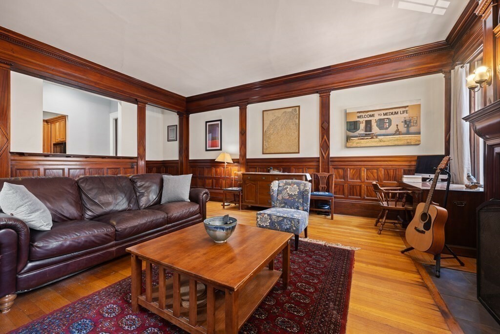 Property Photo:  349 Commonwealth Ave 1B  MA 02115 