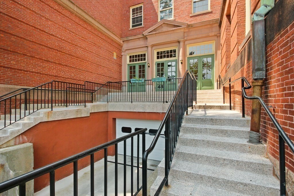 Property Photo: 48 Forest St 207 MA 02155