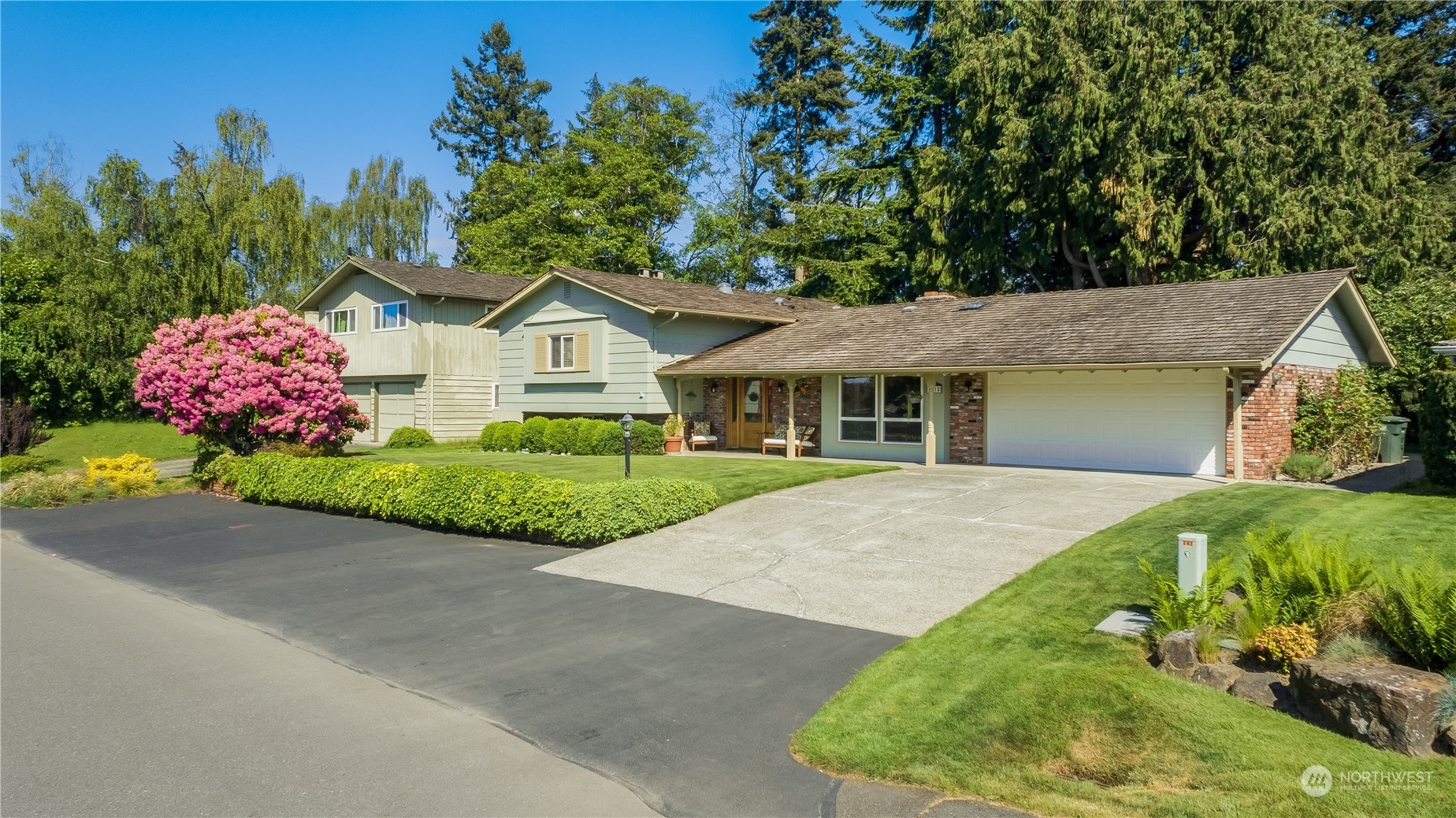 Property Photo: 4815 Glenhaven Drive WA 98203