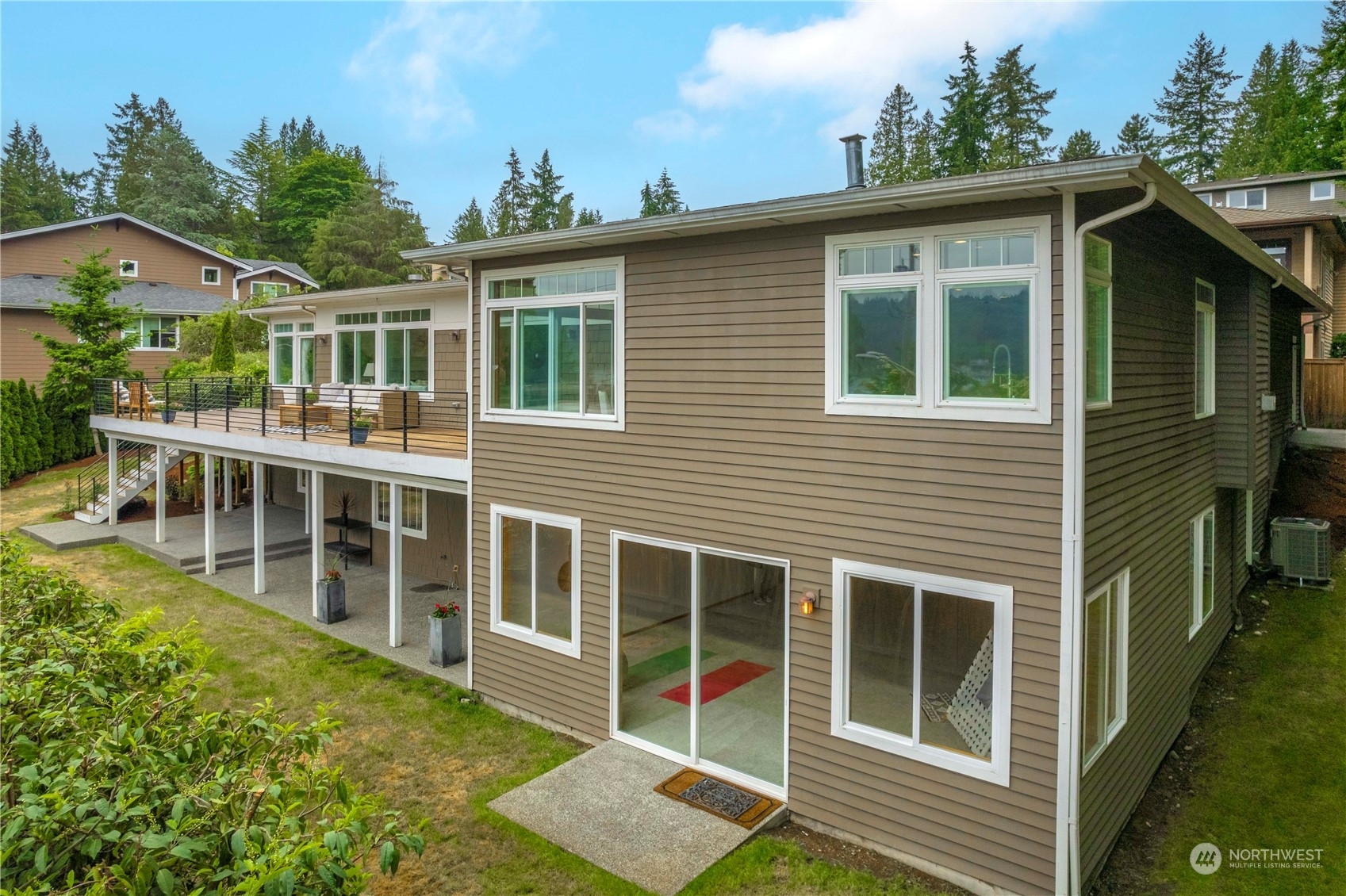 Property Photo:  18338 NE 28th Street  WA 98052 