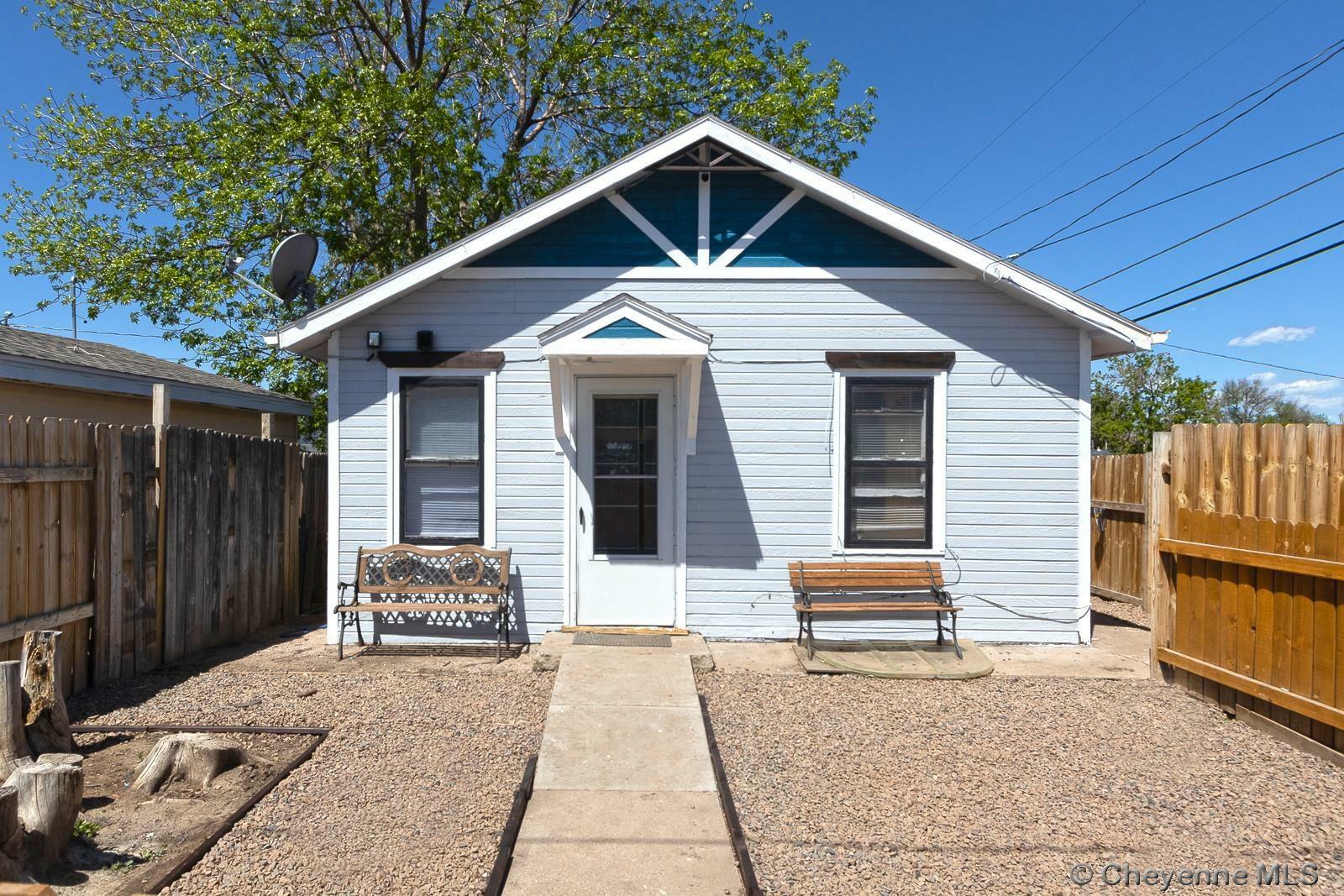 Property Photo:  1008 Hot Springs Ave  WY 82001 