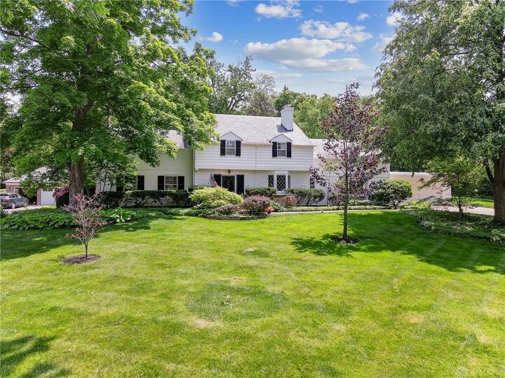 144 W Thruston Boulevard  Oakwood OH 45419 photo