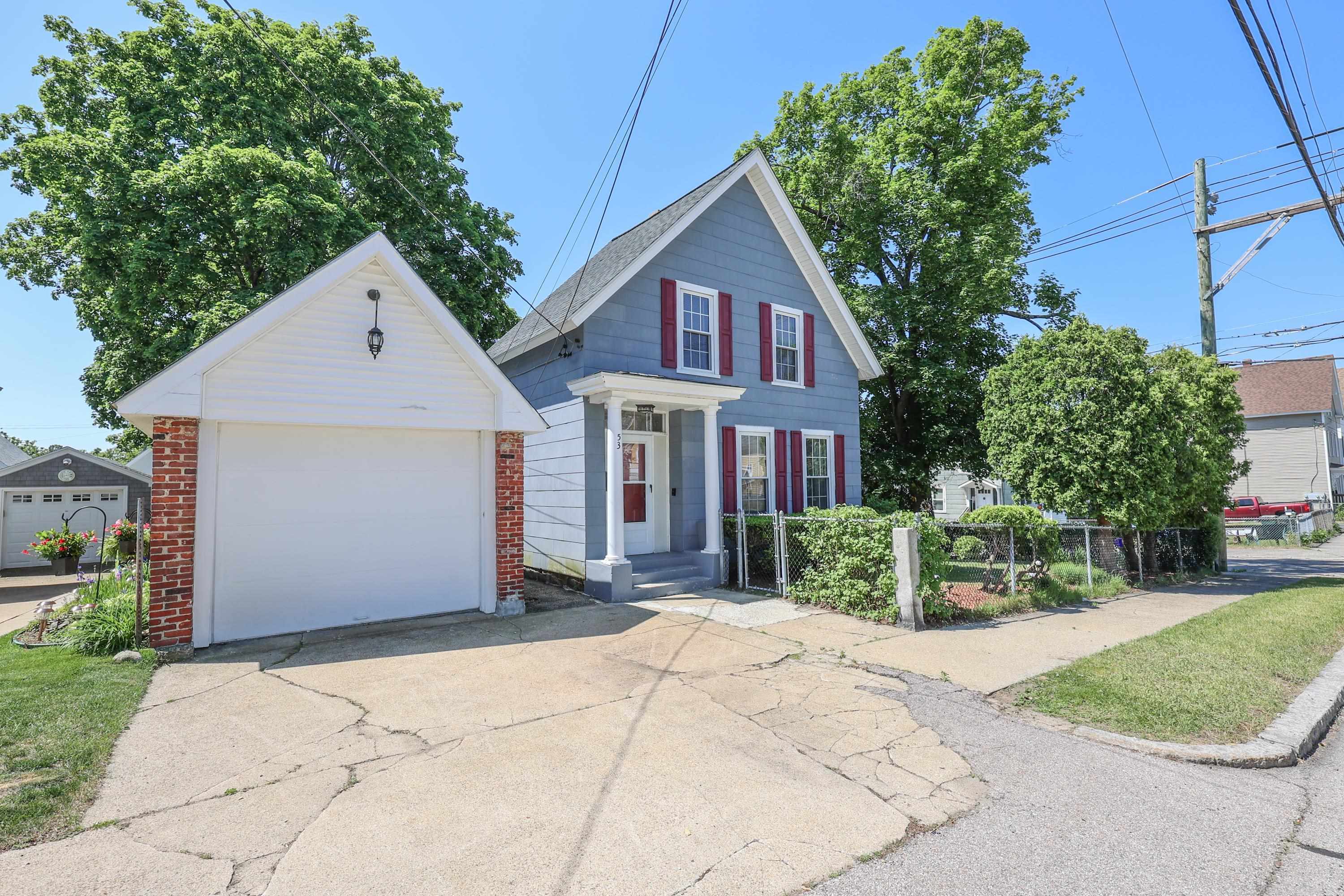 Property Photo:  53 Arlington Street  NH 03104 