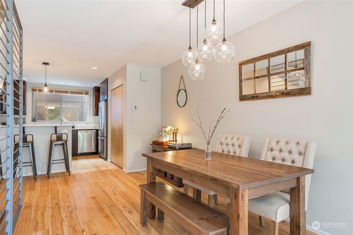 Property Photo:  2314 44th Avenue SW C  WA 98116 