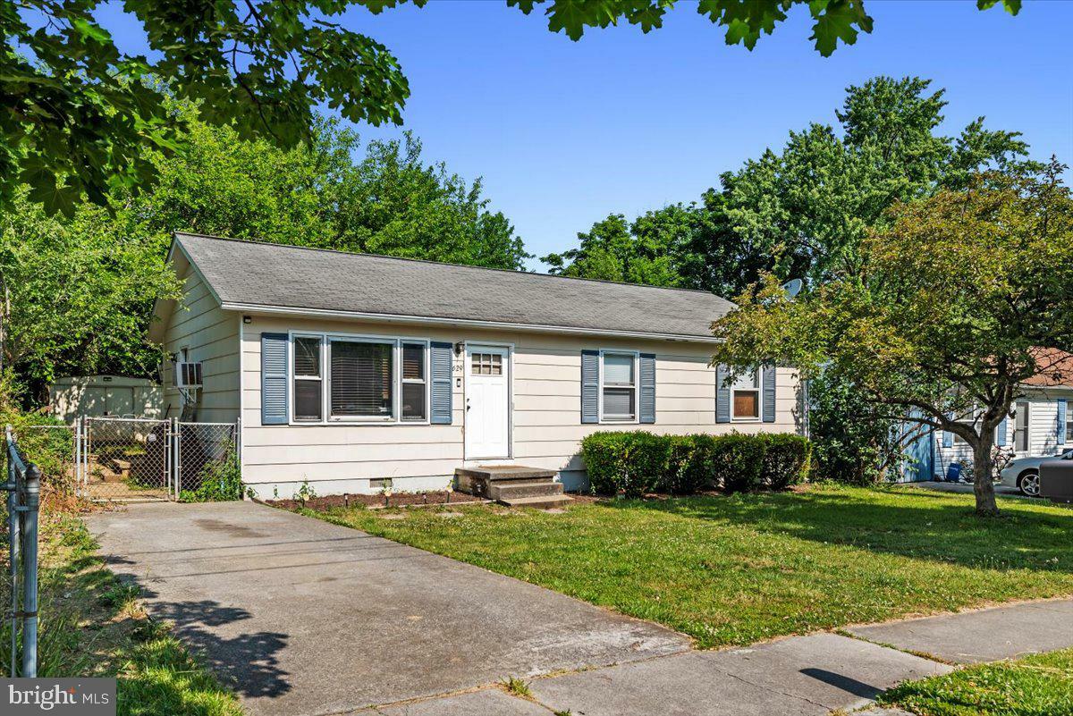 Property Photo:  629 Dunlap Street  VA 22601 