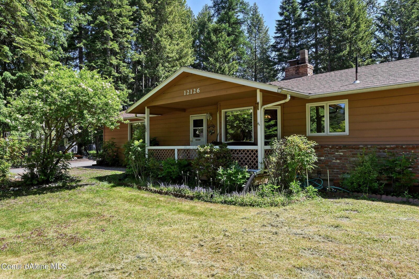 Home for sale in Hayden 12126 N Friar Dr, Hayden, ID 83835