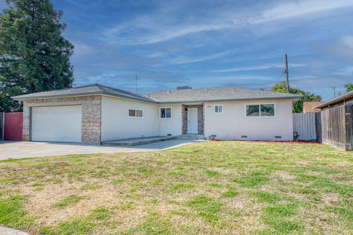 Property Photo:  638 W Keats Avenue  CA 93612 